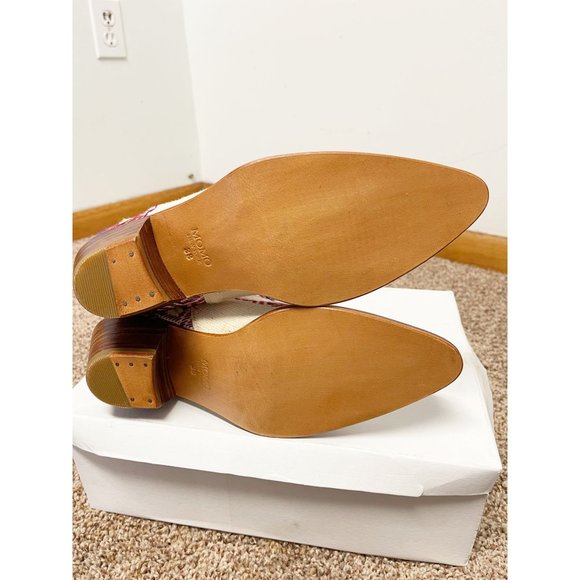 Diamond Embroidered Western Boots - Picture 4 of 6